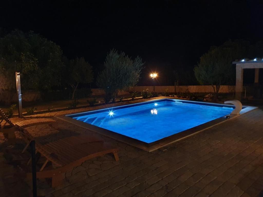 Villa Pag Dubrava Relax With Pool Bosana Екстериор снимка