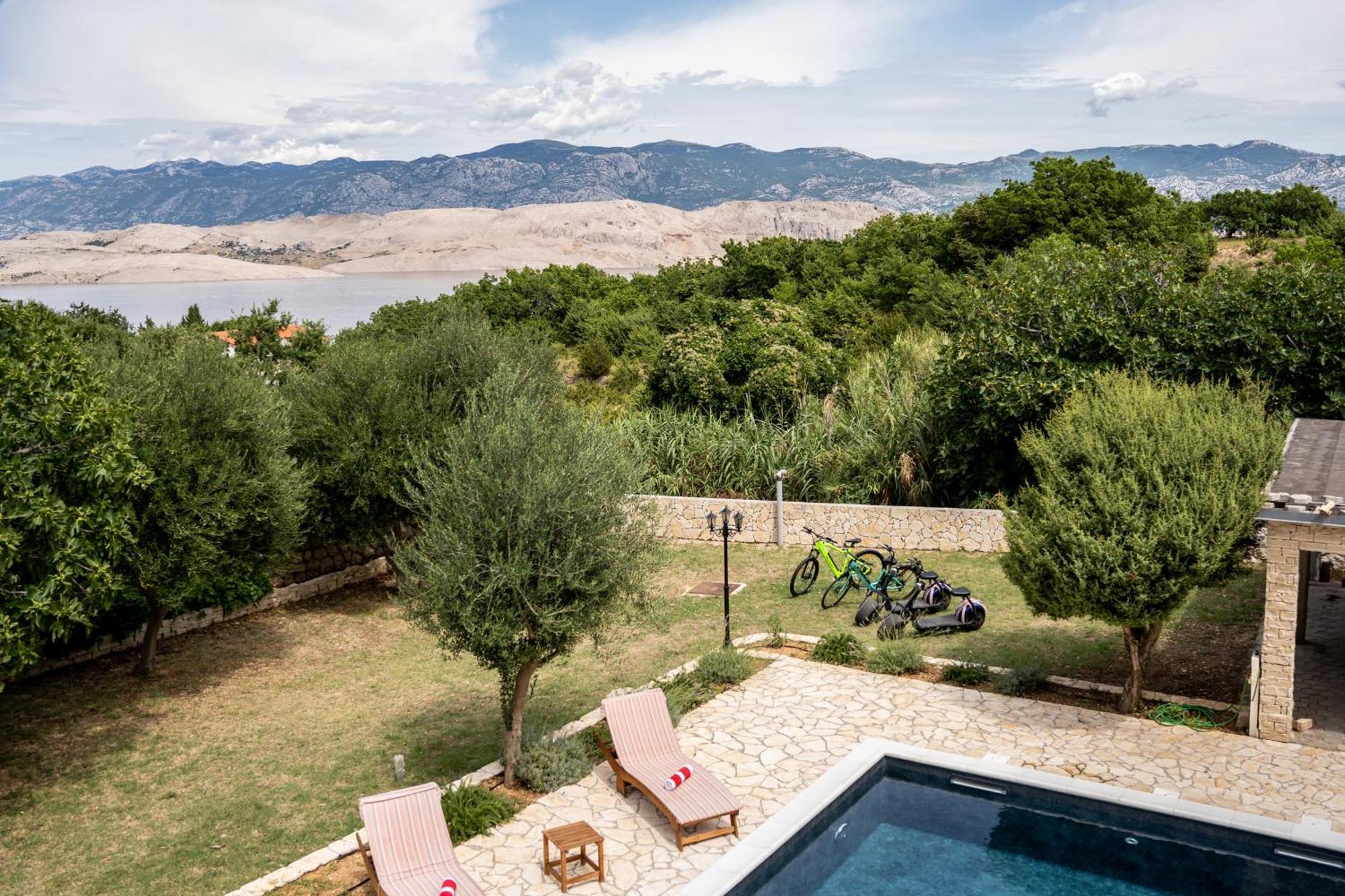Villa Pag Dubrava Relax With Pool Bosana Екстериор снимка