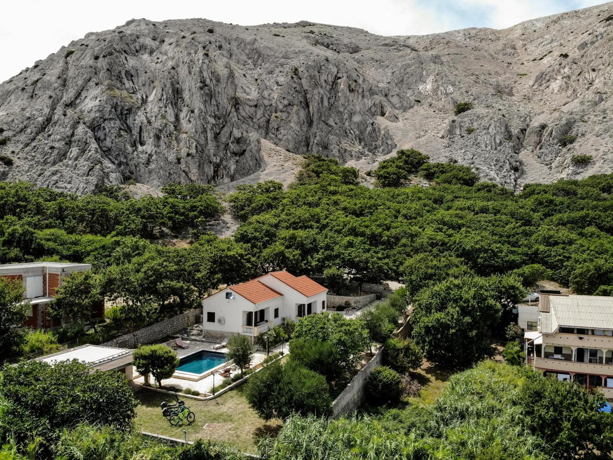 Villa Pag Dubrava Relax With Pool Bosana Екстериор снимка